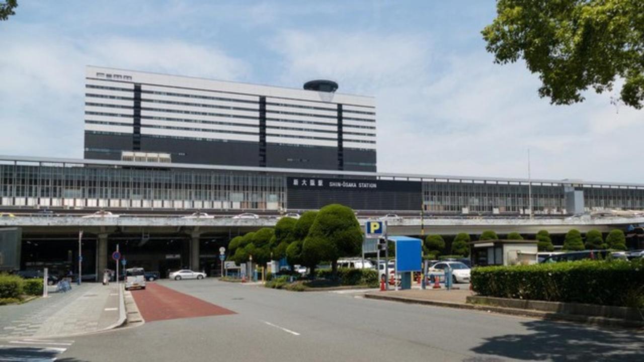 Via Inn Shin Osaka West Екстериор снимка