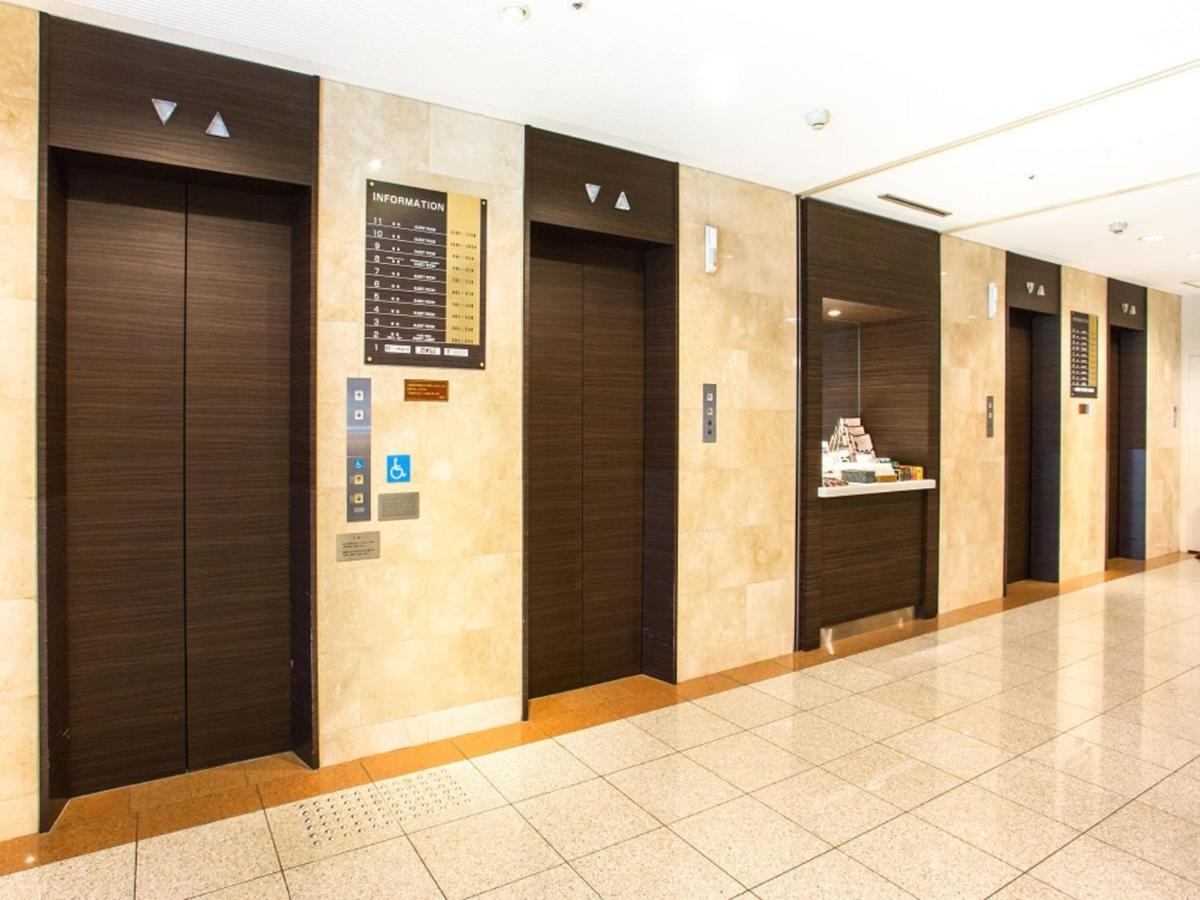 Via Inn Shin Osaka West Екстериор снимка