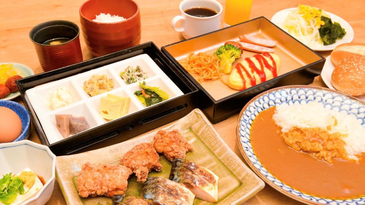 Via Inn Shin Osaka West Екстериор снимка